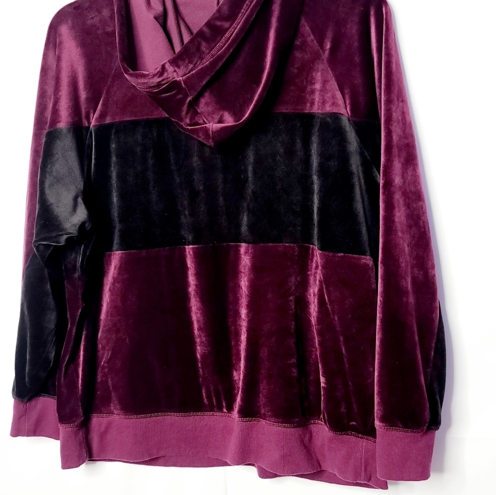 NWOT Champion Elite soft plush pullover sweatshirt - Picture 9 of 10